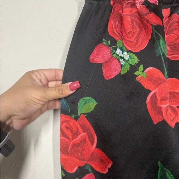 Lisa Says Gah Floral Rose SET Size Small - Picture 10 of 16